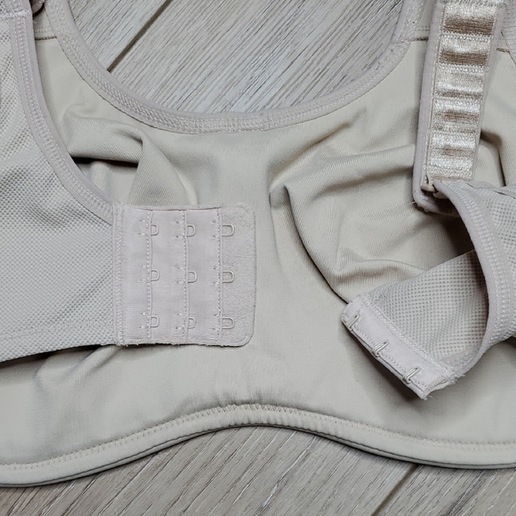 Wacoal Sport Simone Underwire Bra 855170 Natural Nude Womens Size 34DD - Picture 5 of 8